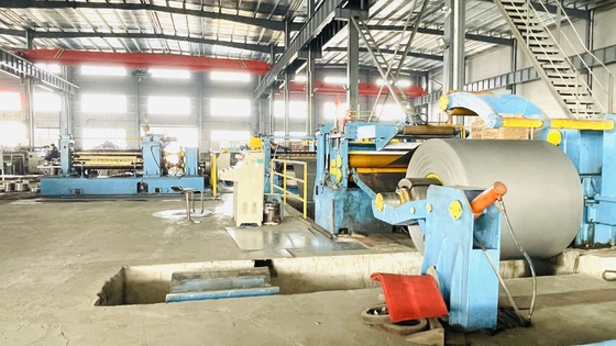 0.2mm Galvanizli Sac Bobin Kesme Makinesi AC 22KW
