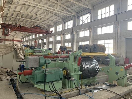 MA (0.4-2.0) X1300mm CNC soğuk rulo dilme hattı, ekipmanın tasarım hizmet ömrü 20 yılı aşkındır