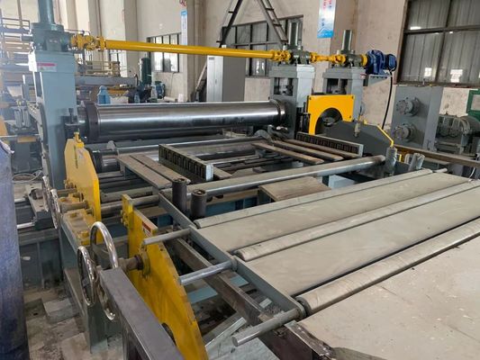 ST37 ST52 Beş Silindirli Pinch ve Leveler ile Çelik Rulo Dilme Makinesi