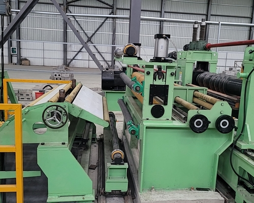 Ayarlanabilir Gergi ile Otomatik Bakır Şerit Dilme Makinesi 90KW
