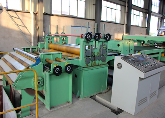 PLC 1500mm Boy Kesme Hattı Makinesi 20m / Dak Haddeleme CE